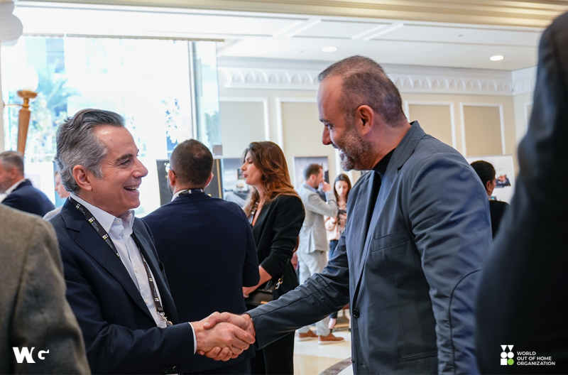 The UAE: A Global Hub for OOH